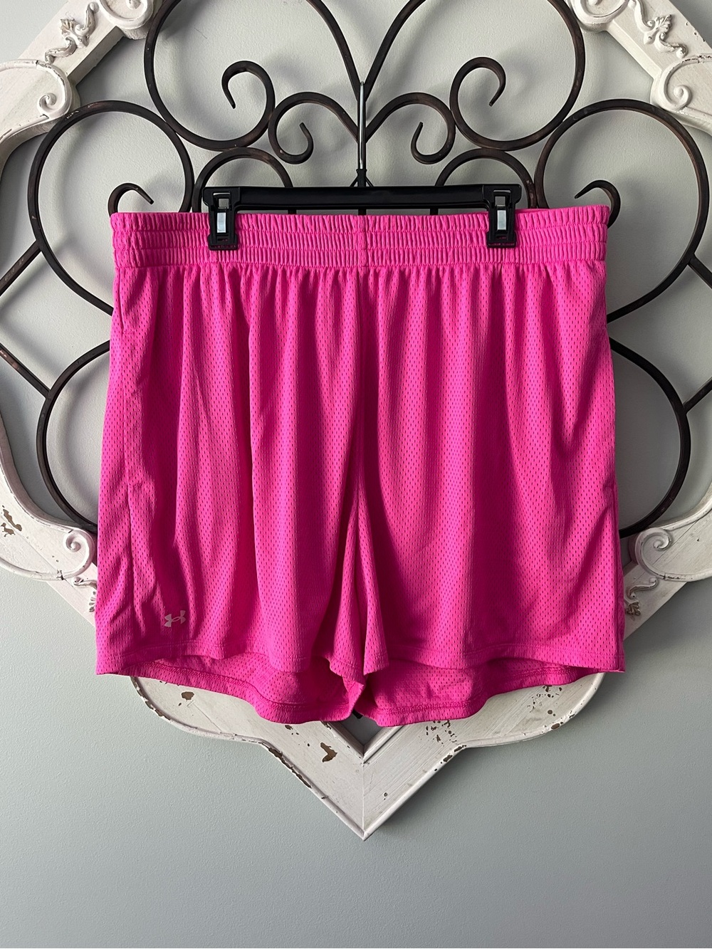 Women’s Under Armour Shorts Bundle - Picture 5 of 7